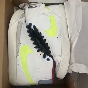 Nike blazer mid ‘77